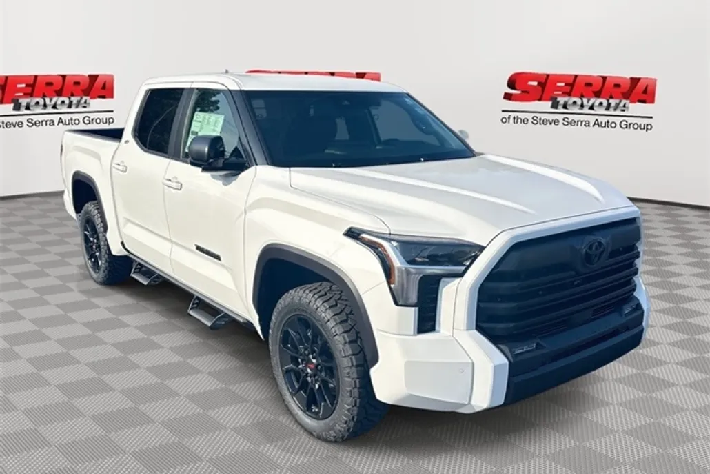 2026 Toyota Tundra SR5 CrewMax photo 1