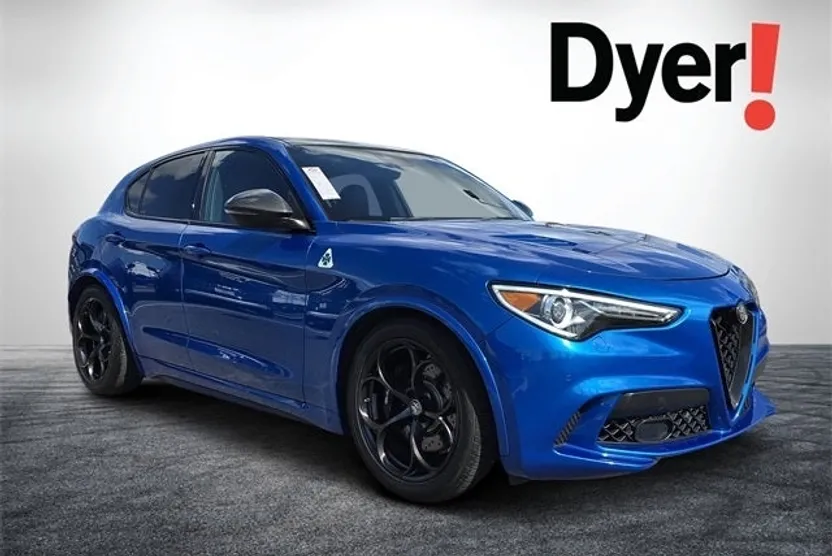 2018 Alfa Romeo Stelvio Quadrifoglio photo 1