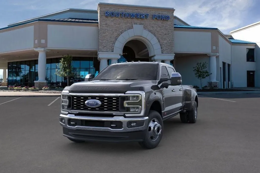 2024 Ford F-350 photo 1