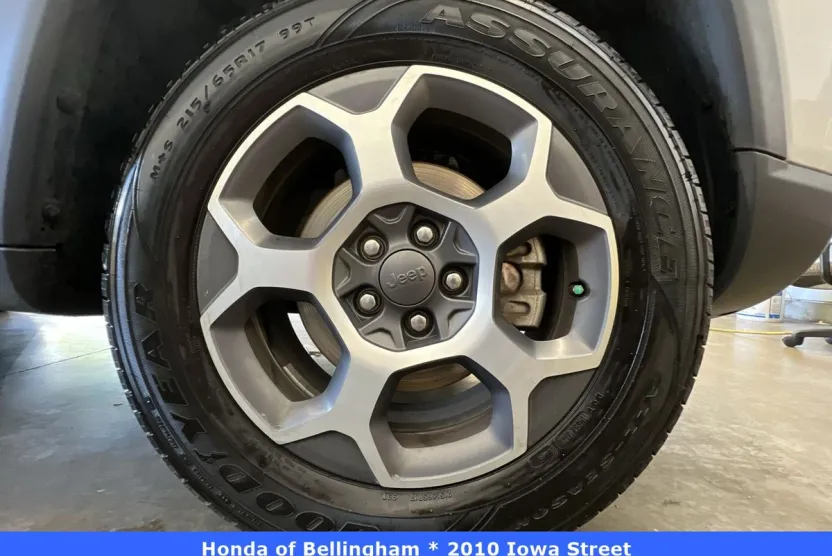 2022 Jeep Compass Trailhawk photo 1