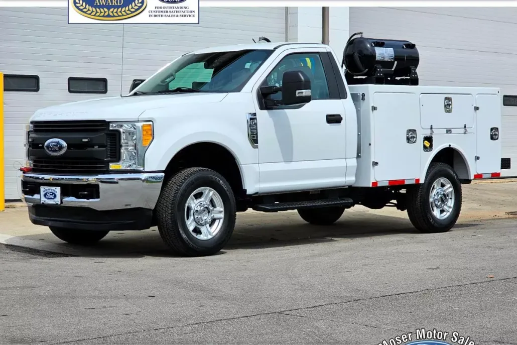2017 Ford F-250 XL photo 1