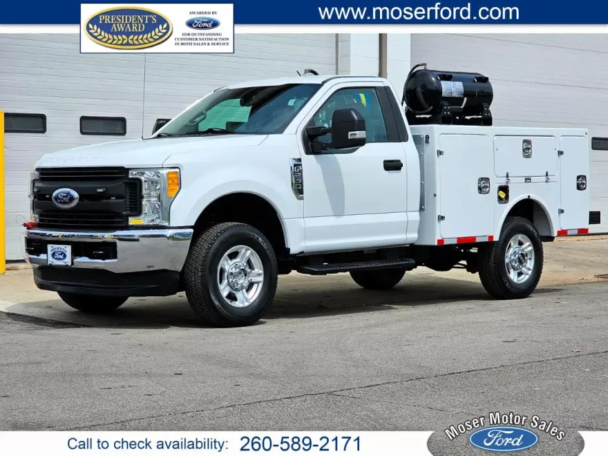 2017 Ford F-250 XL photo 1