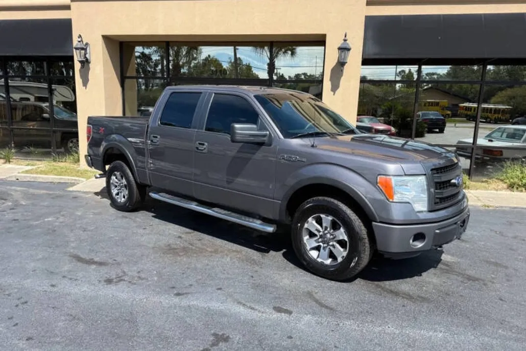 2014 Ford F-150 FX4 photo 1