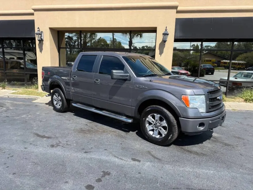 2014 Ford F-150 FX4 photo 1