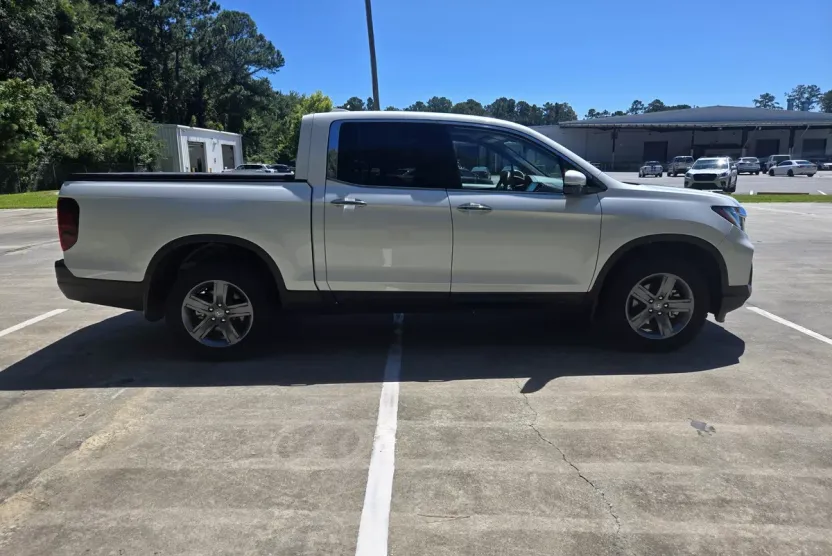 2021 Honda Ridgeline RTL-E photo 1