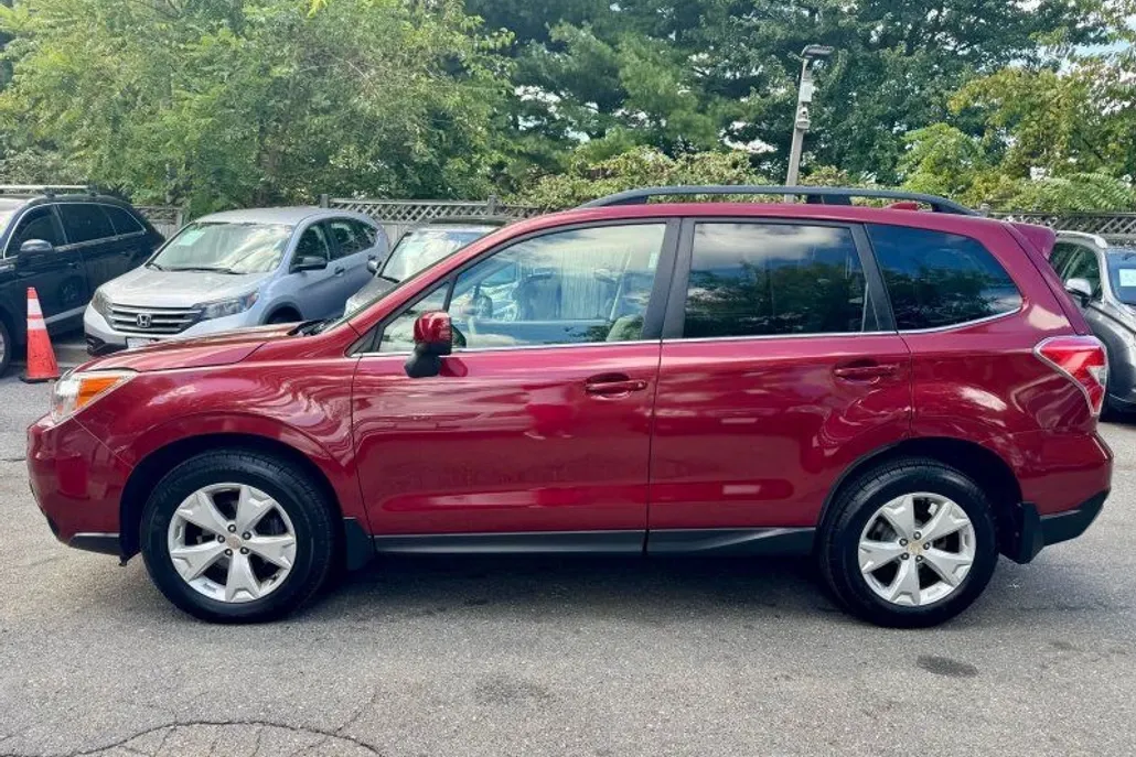 2016 Subaru Forester 2.5i Limited photo 1