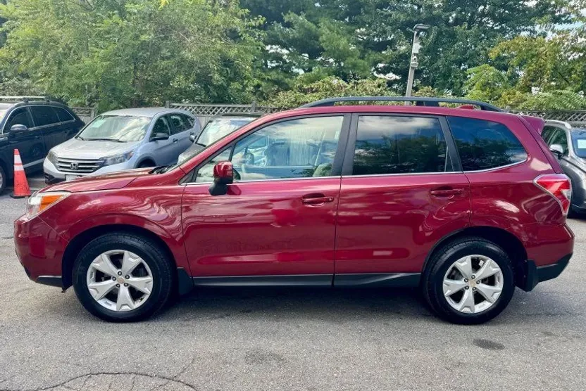 2016 Subaru Forester 2.5i Limited photo 1