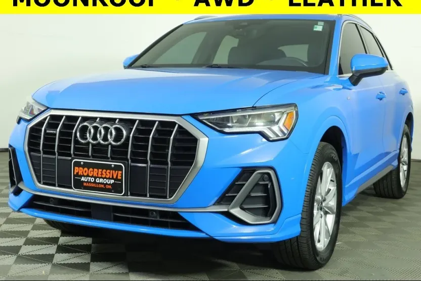 2023 Audi Q3 S line Premium photo 1