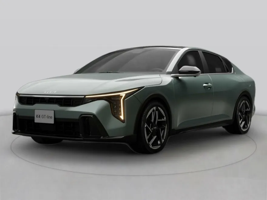 2025 Kia K4 GT-Line photo 1