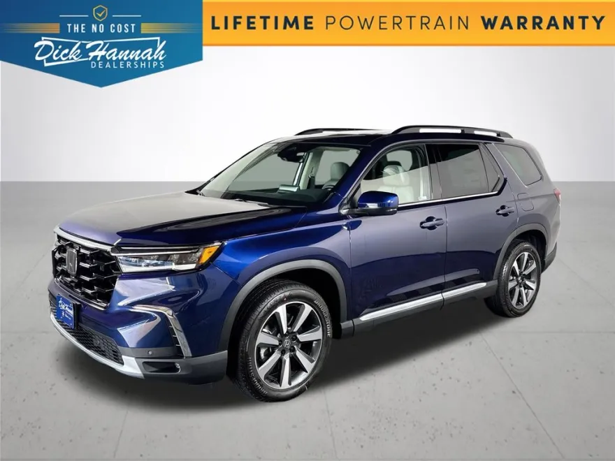 2025 Honda Pilot Touring photo 1