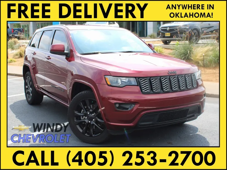 2021 Jeep Grand Cherokee Laredo X photo 1
