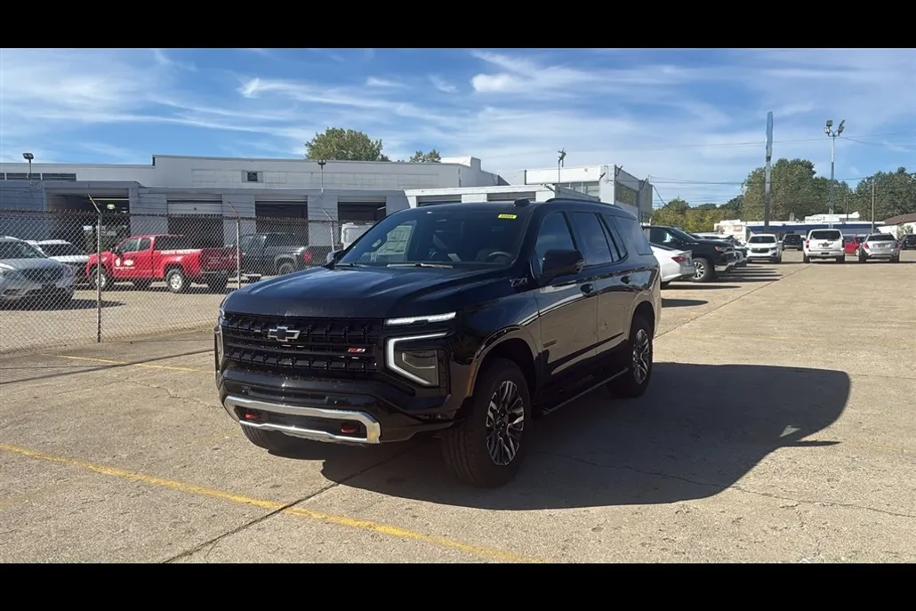 2026 Chevrolet Tahoe Z71 photo 1