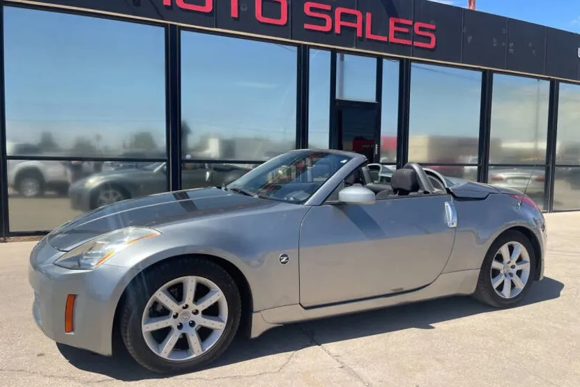 2004 Nissan 350Z Enthusiast photo 1