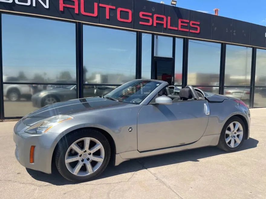 2004 Nissan 350Z Enthusiast photo 1