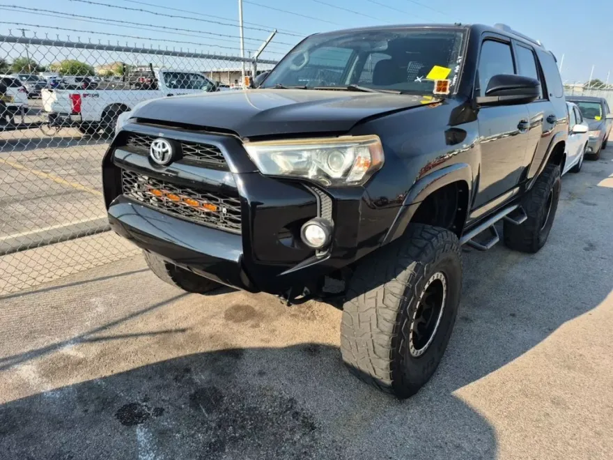 2017 Toyota 4Runner Limited SR5 Premium TRD Pro photo 1