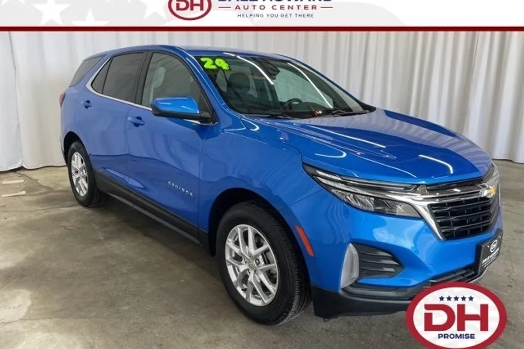2024 Chevrolet Equinox LT photo 1