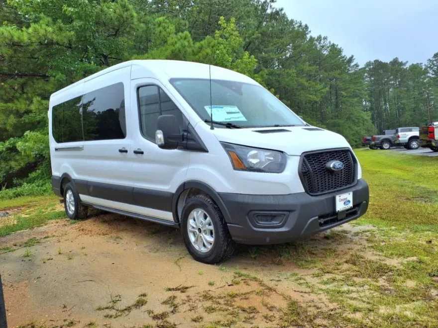 2025 Ford Transit photo 1