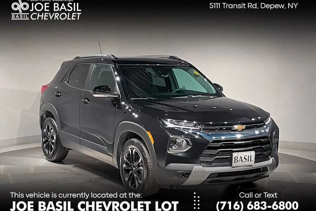 2023 Chevrolet Trailblazer LT photo 1