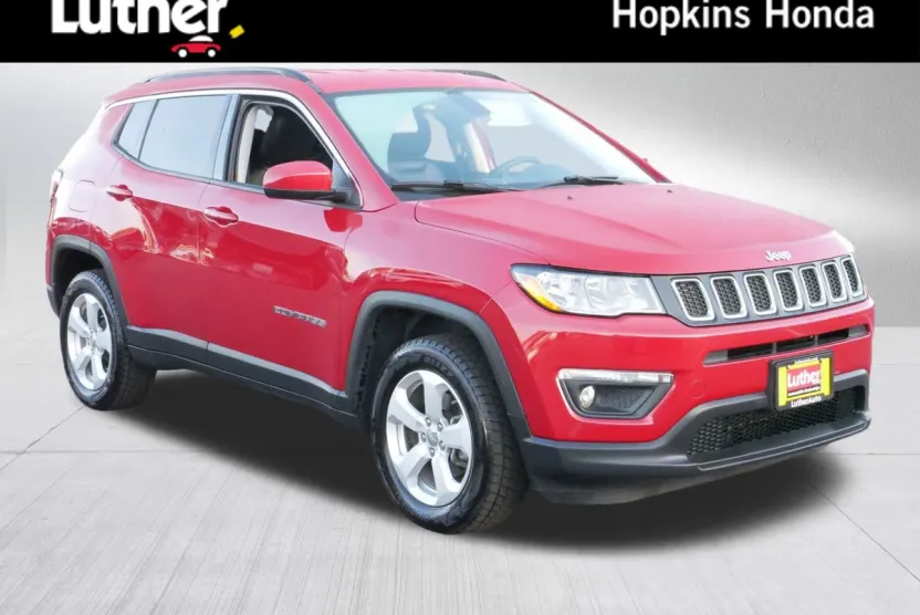 2018 Jeep Compass Latitude photo 1