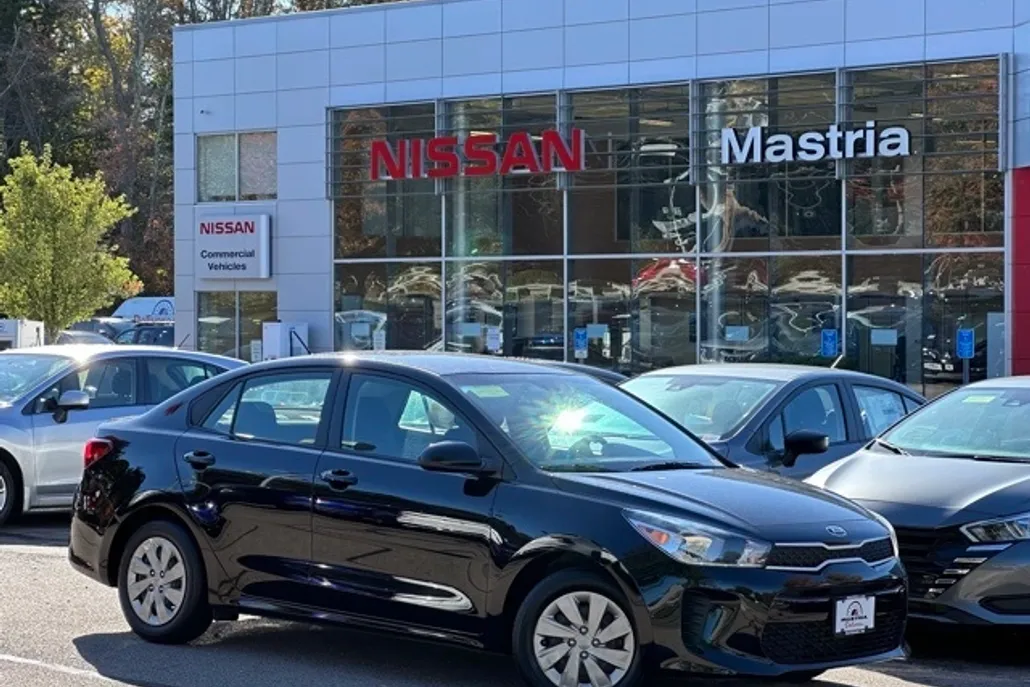 2020 Kia Rio LX photo 1