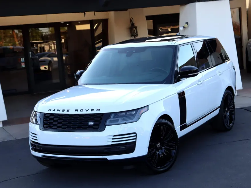 2018 Land Rover Range Rover HSE photo 1