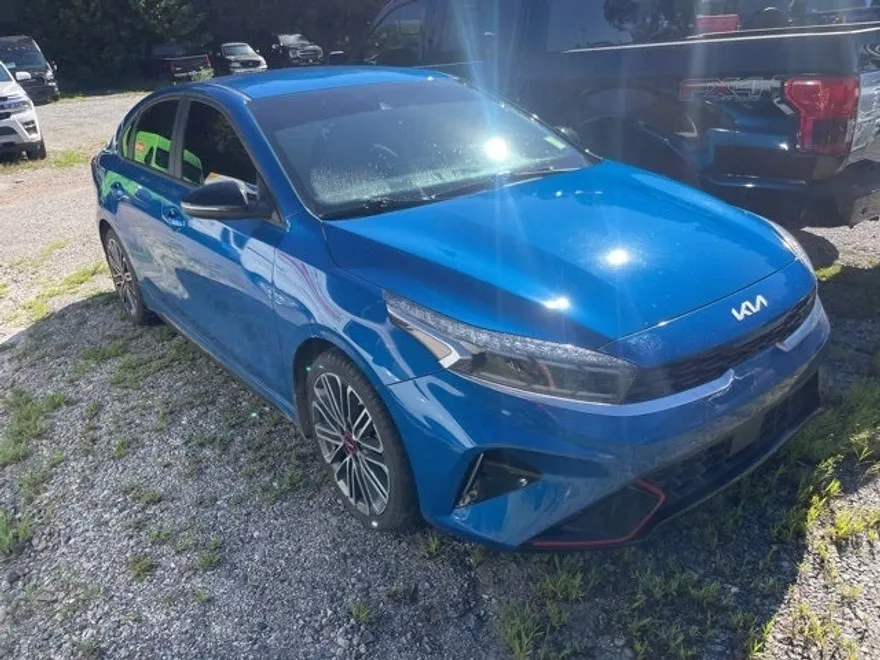 2023 Kia Forte GT photo 1
