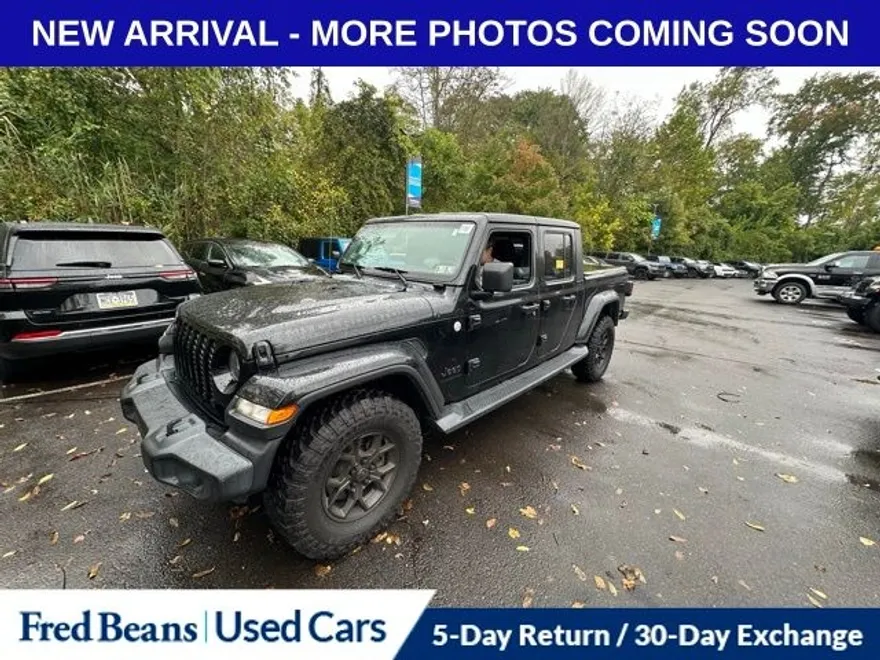 2021 Jeep Gladiator Sport S photo 1