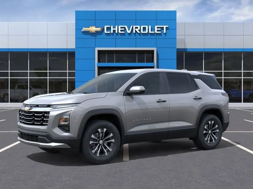 2026 Chevrolet Equinox LT photo 1
