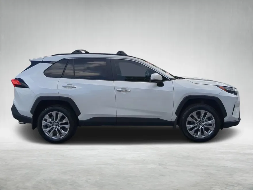 2025 Toyota RAV4 Limited photo 1