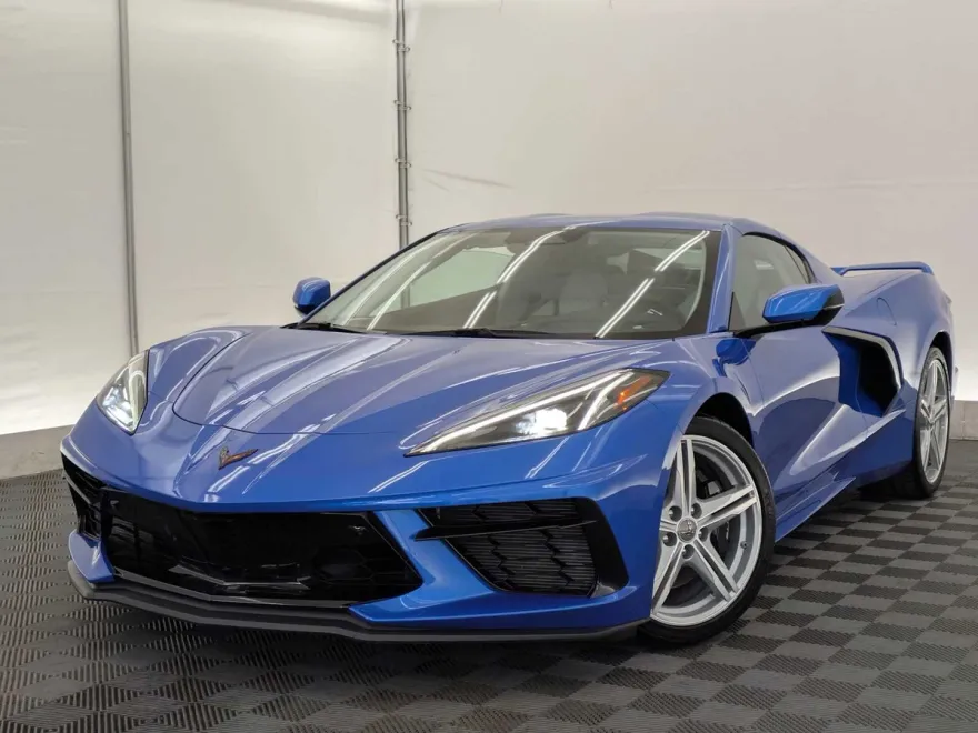 2024 Chevrolet Corvette Stingray 3LT photo 1