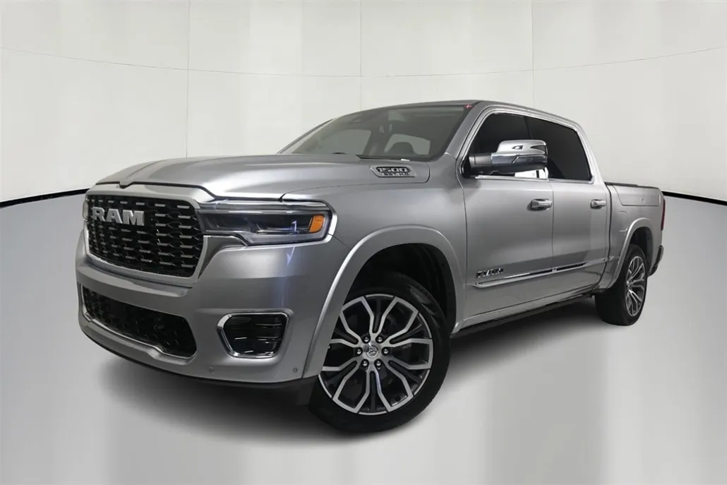 2025 Ram 1500 photo 1