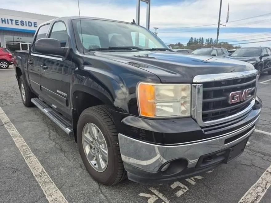 2011 Gmc Sierra 1500 SLT photo 1