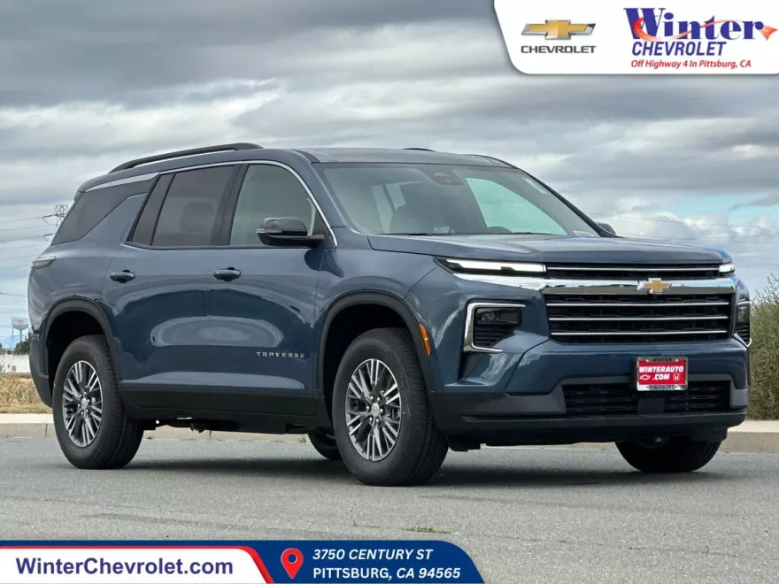 2026 Chevrolet Traverse photo 1
