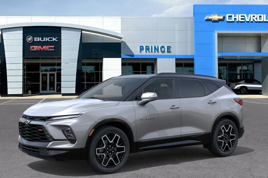 2025 Chevrolet Blazer RS photo 1