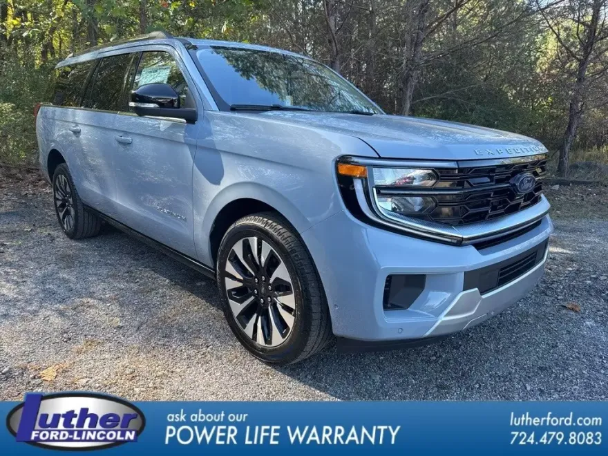2025 Ford Expedition MAX Platinum photo 1