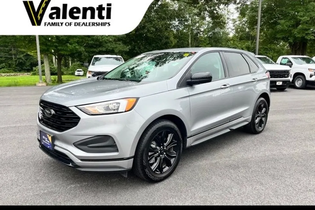 2024 Ford Edge SE photo 1