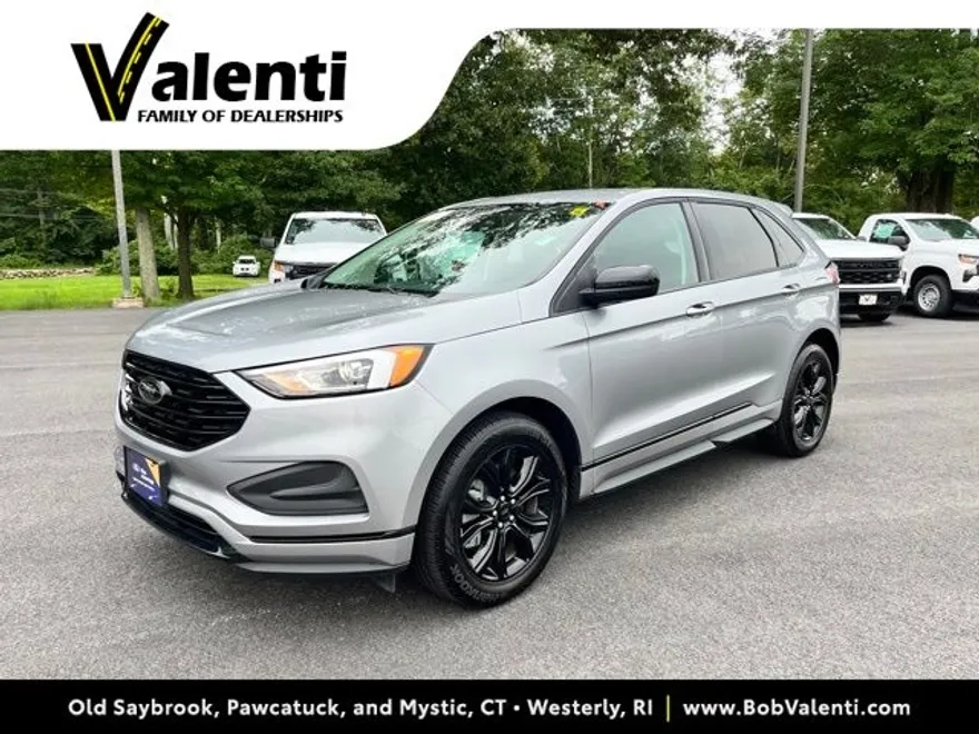 2024 Ford Edge SE photo 1