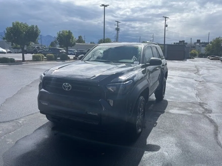 2025 Toyota 4Runner SR5 photo 1