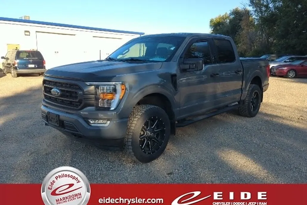 2021 Ford F-150 XLT photo 1