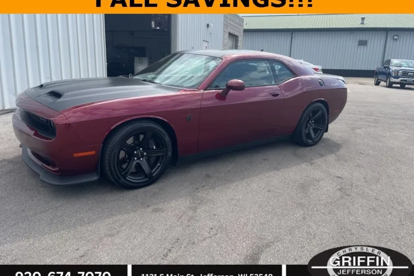 2022 Dodge Challenger SRT8 Hellcat photo 1