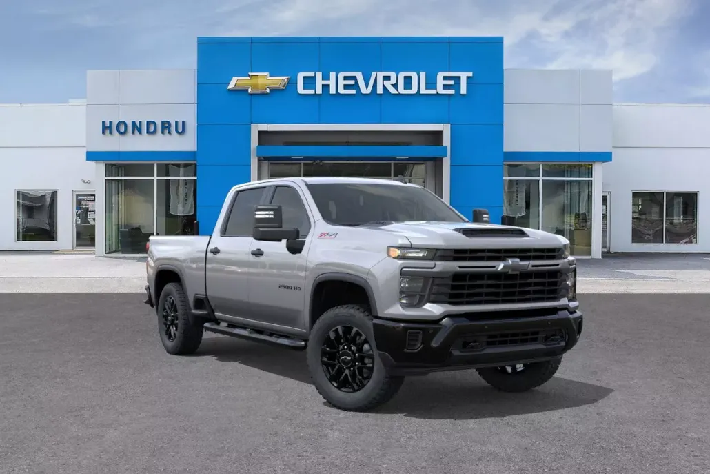 2026 Chevrolet Silverado 2500HD Custom photo 1