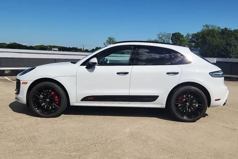 2022 Porsche Macan GTS photo 1