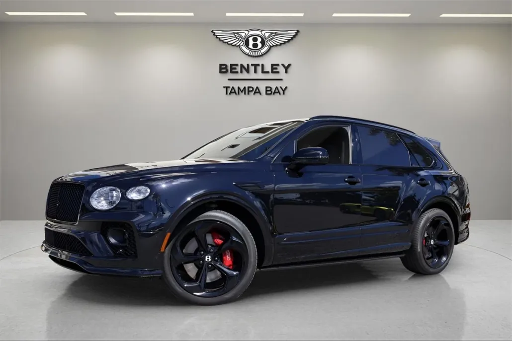 2023 Bentley Bentayga Base photo 1