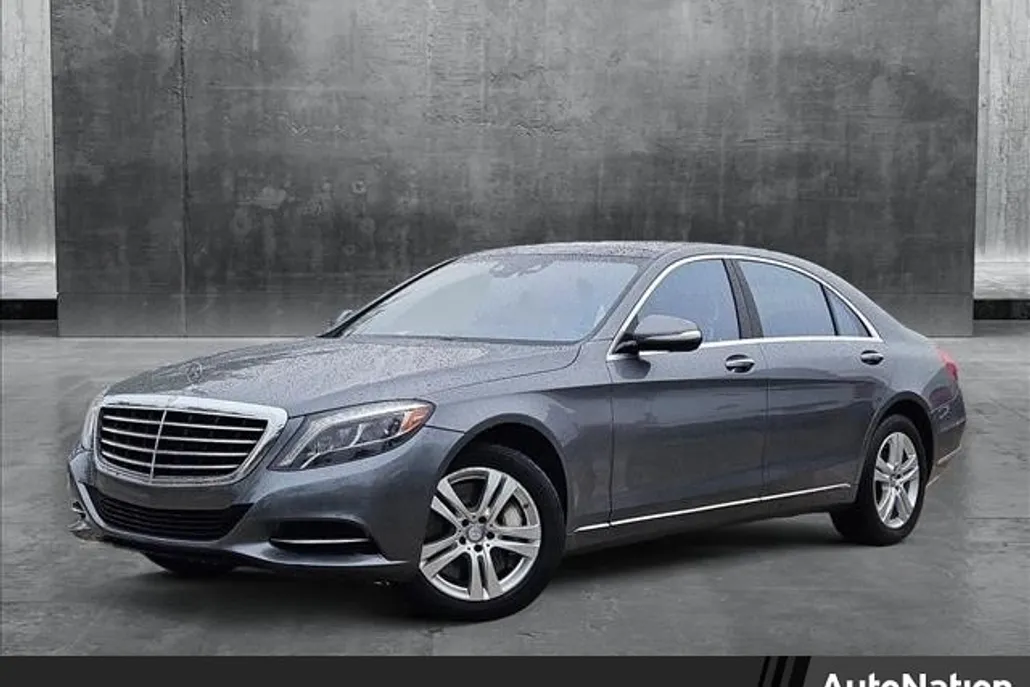 2017 Mercedes Benz S Maybach 550 photo 1