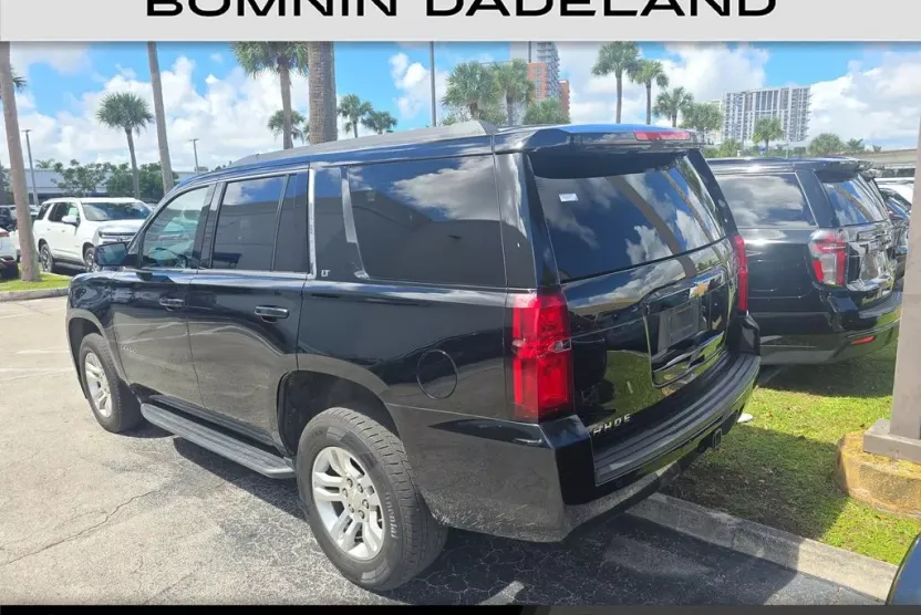 2020 Chevrolet Tahoe LT photo 1