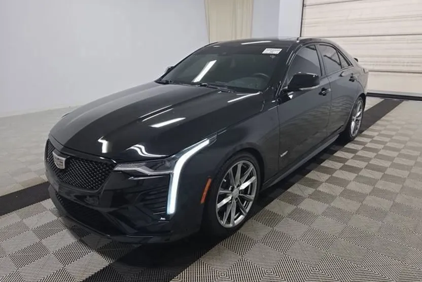 2023 Cadillac CT4 photo 1