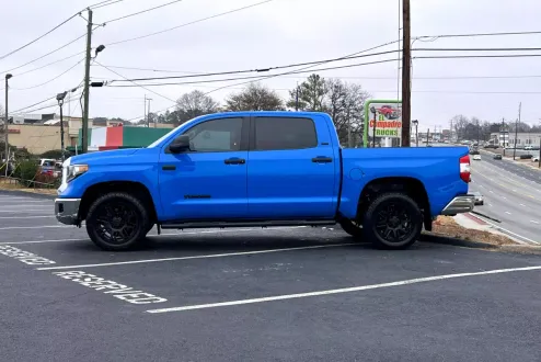 2020 Toyota Tundra SR5 photo 3
