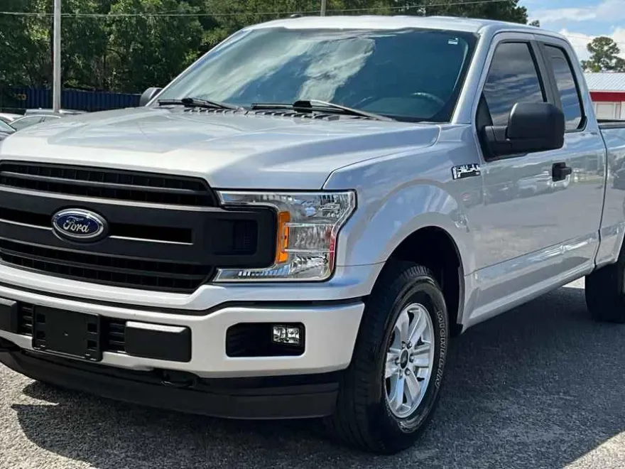2018 Ford F-150 XL photo 1