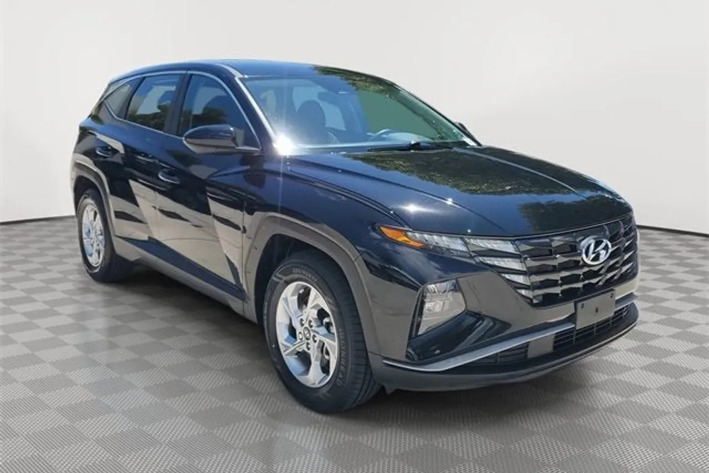 2024 Hyundai Tucson SE photo 1