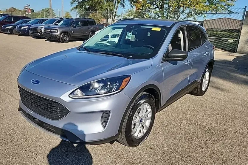 2022 Ford Escape SE photo 1
